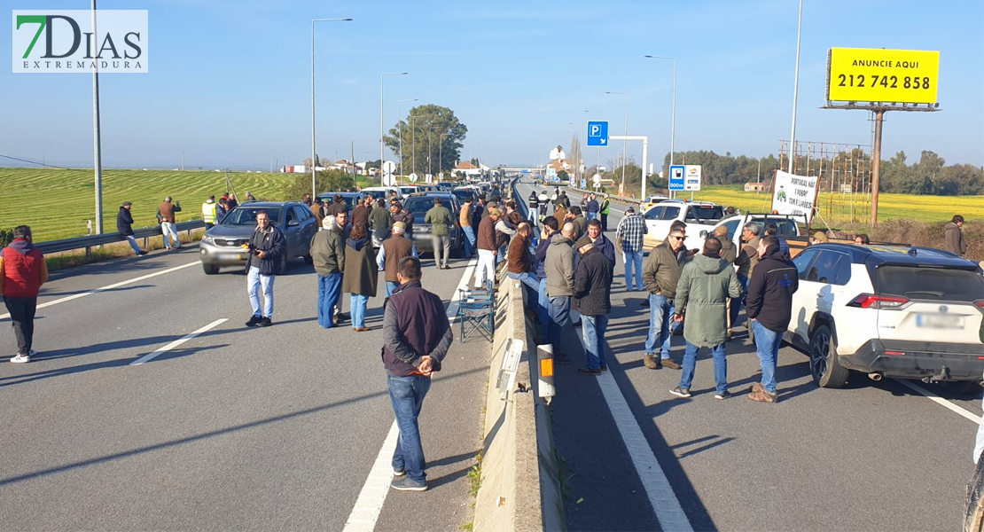 Cortan la frontera en Badajoz: no se puede entrar ni salir de España y Portugal