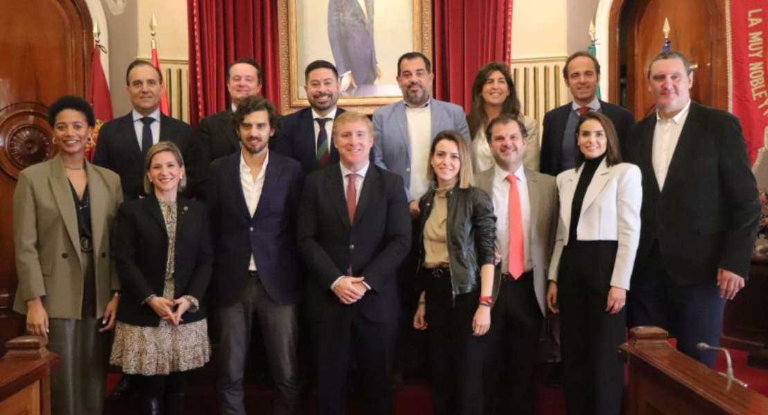 Juancho Pérez sustituye a Antonio Cavacasillas como concejal del IMSS