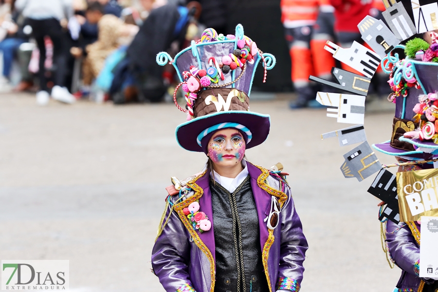 Los mejores primeros planos del gran desfile del Carnaval de Badajoz 2024