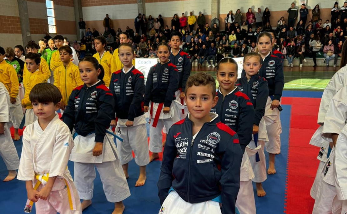El karate pacense sigue sumando victorias