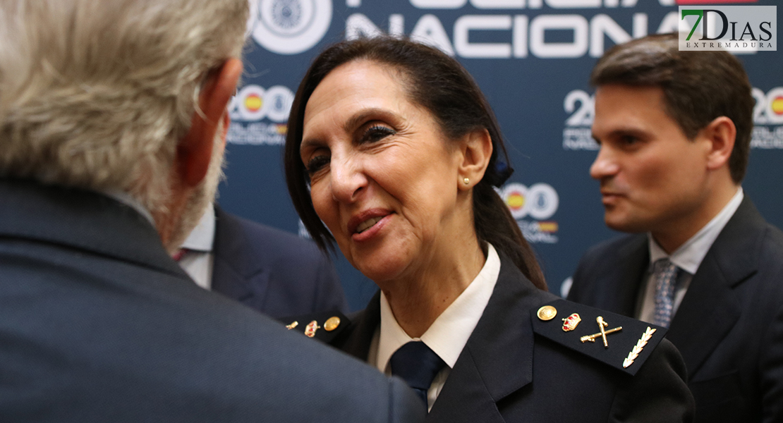 Toma posesión la nueva Jefa Superior de Policía de Extremadura en Badajoz