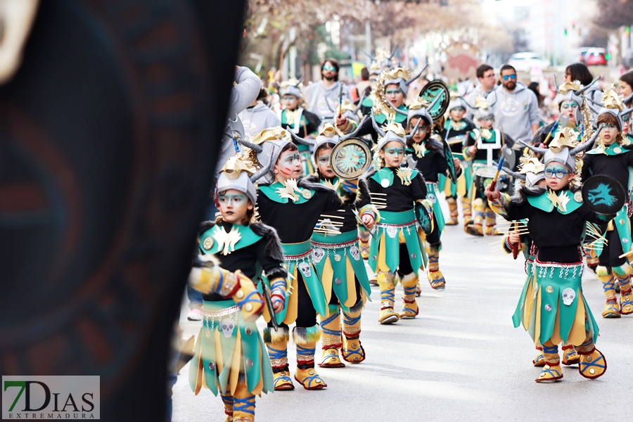 Gran nivel en el desfile infantil de comparsas del Carnaval 2024