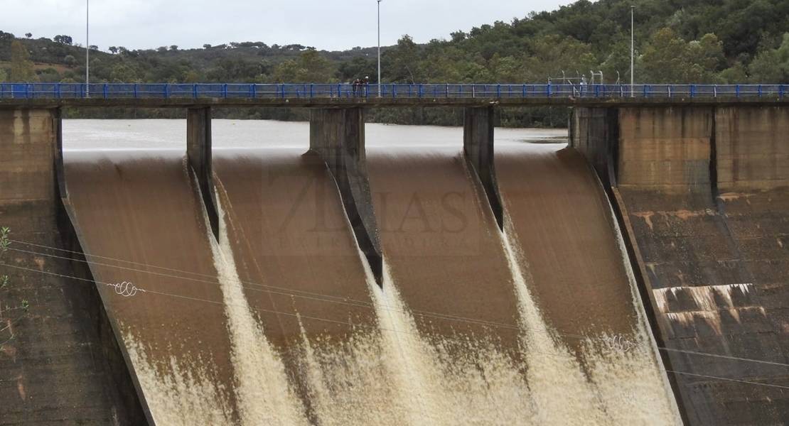 Los embalses extremeños tienen más agua que en 2023