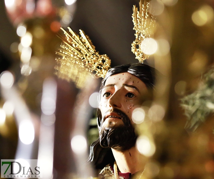 Emotivo Lunes Santo en Badajoz: La Oración en el Huerto y María Santísima de los Dolores salieron a la calle