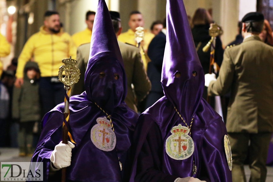 Emotivo Lunes Santo en Badajoz: La Oración en el Huerto y María Santísima de los Dolores salieron a la calle