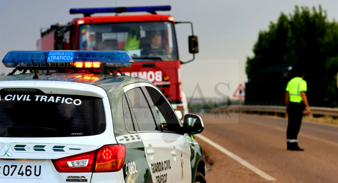 Excarcelada una mujer tras un accidente en la EX-114