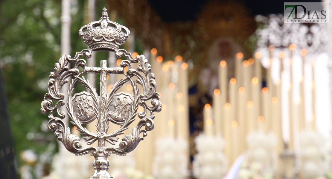 La Borriquita da la bienvenida a la Semana Santa 2024 en Badajoz