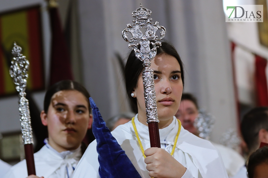 Miles de personas acuden a las puertas de San Agustín y la Ermita de la Soledad este Viernes Santo