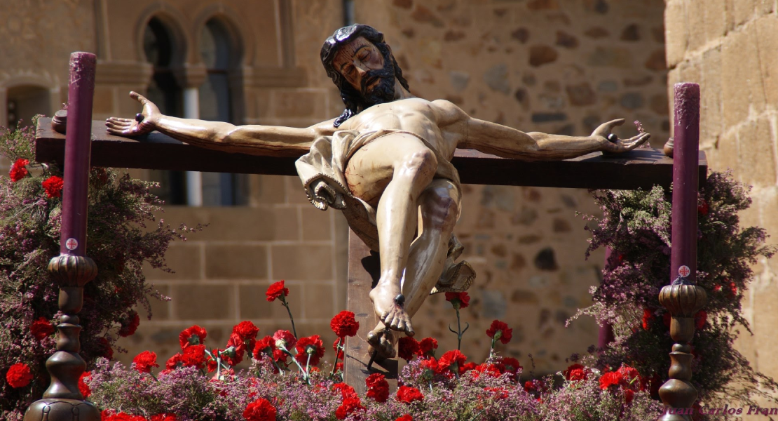 Cáceres será testigo del recuerdo de su historia con Irlanda: la procesión del Viernes Santo traerá sorpresas