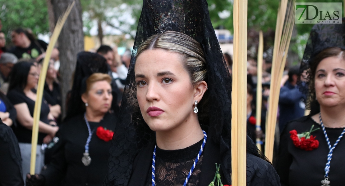 La Borriquita da la bienvenida a la Semana Santa 2024 en Badajoz