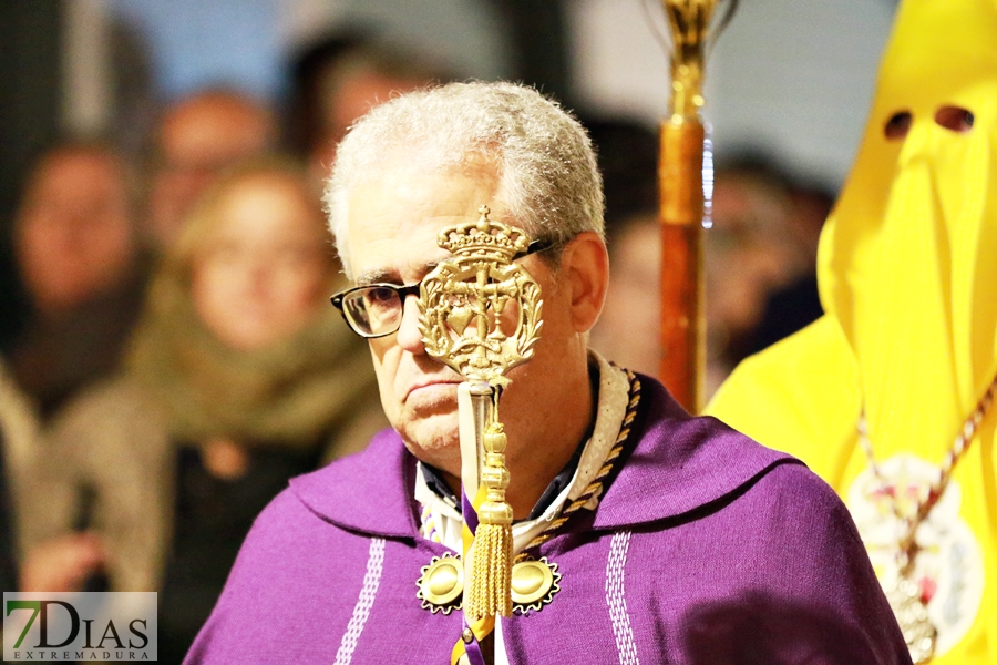 Emotivo Lunes Santo en Badajoz: La Oración en el Huerto y María Santísima de los Dolores salieron a la calle