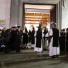 Miles de personas acuden a las puertas de San Agustín y la Ermita de la Soledad este Viernes Santo