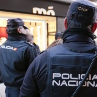 Detenido un joven de 20 años por corrupción de menores y extorsión en Extremadura
