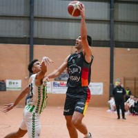 Imparables los pacenses, que suman su séptima victoria consecutiva ante el Betis