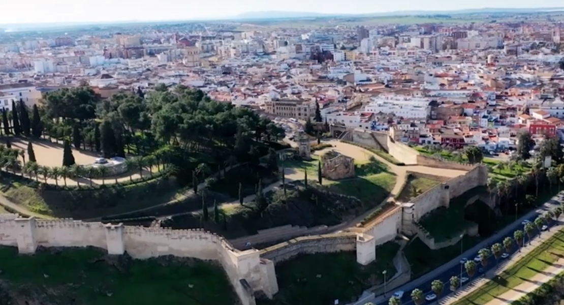 El turismo da una alegría a Extremadura: crece el empleo en el sector