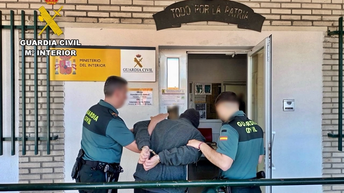 Detenido tras varios robos con fuerza en establecimientos de Navalmoral de la Mata (CC)