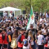 Miles de escolares extremeños bailan el Candil en Badajoz