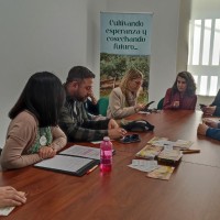 El olivar tradicional centra las conversaciones entre Asomanca y UpE