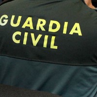 Aparece el cuerpo sin vida de una joven con signos de violencia en un aparcamiento en Murcia