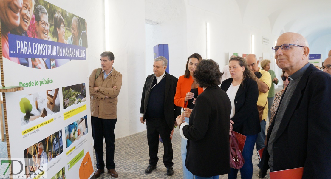 El Hospital Centro Vivo acoge la exposición ‘Los Cuidados Nos Sostienen. Abraza la ecología integral’