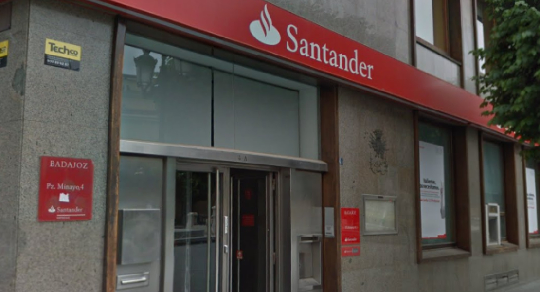 Banco Santander sufre un 'hackeo' y acceden a información de clientes