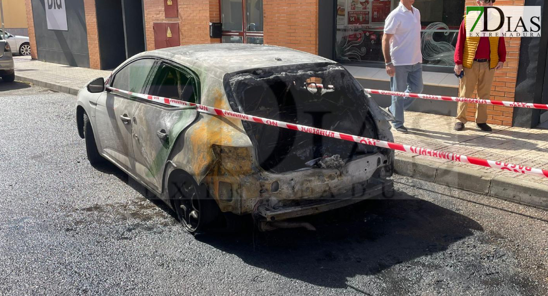 Un incendio a pleno día alerta a los vecinos de San Fernando
