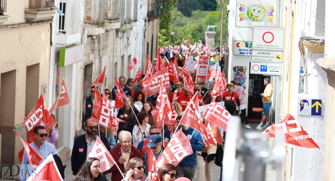 La manifestación por los derechos de los trabajadores toma las calles