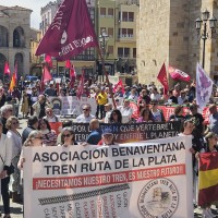 La manifestación por el corredor de la Ruta de la Plata solicita saldar una deuda histórica con Extremadura