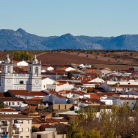 Ribera del Fresno se viste de morado por el Día Mundial del Lupus