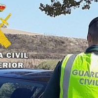Conduce de forma sospechosa y lo detienen al descubrir lo que transportaba en Extremadura