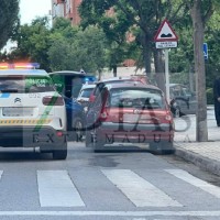 Se empotra contra varios coches en Badajoz
