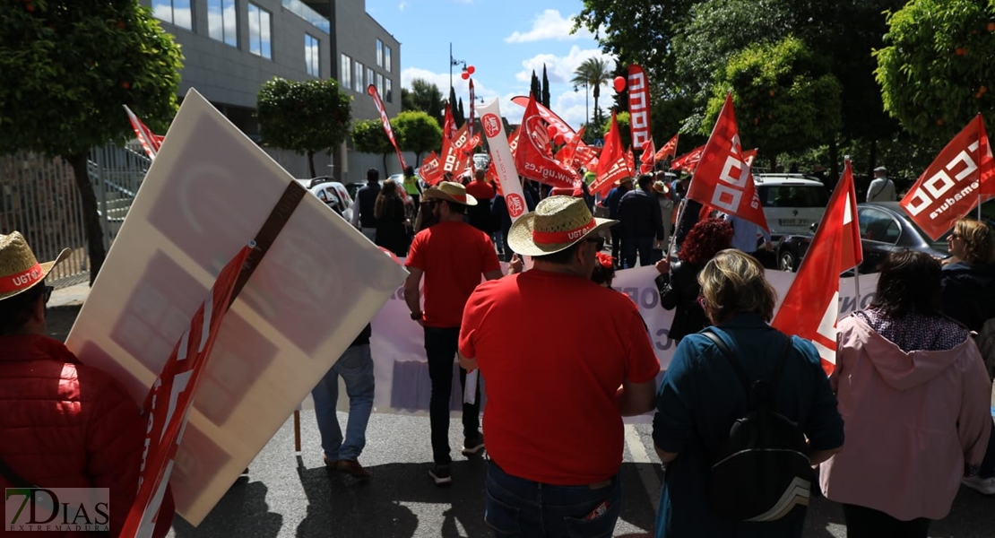 La manifestación por los derechos de los trabajadores toma las calles