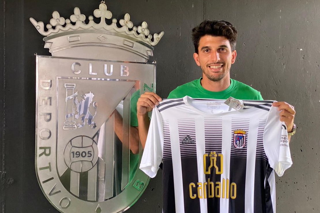 Un hombre de la casa es el primer fichaje del CD Badajoz