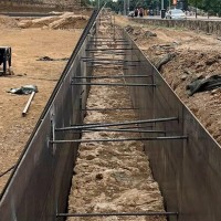 Avanzan las labores de delimitación del Camino Cubierto en la ladera de la Alcazaba