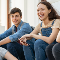 La Junta convoca estas ayudas para jóvenes y menores en Extremadura