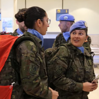 Parte desde Badajoz el último contingente de la Brigada 'Extremadura' XI con destino Letonia