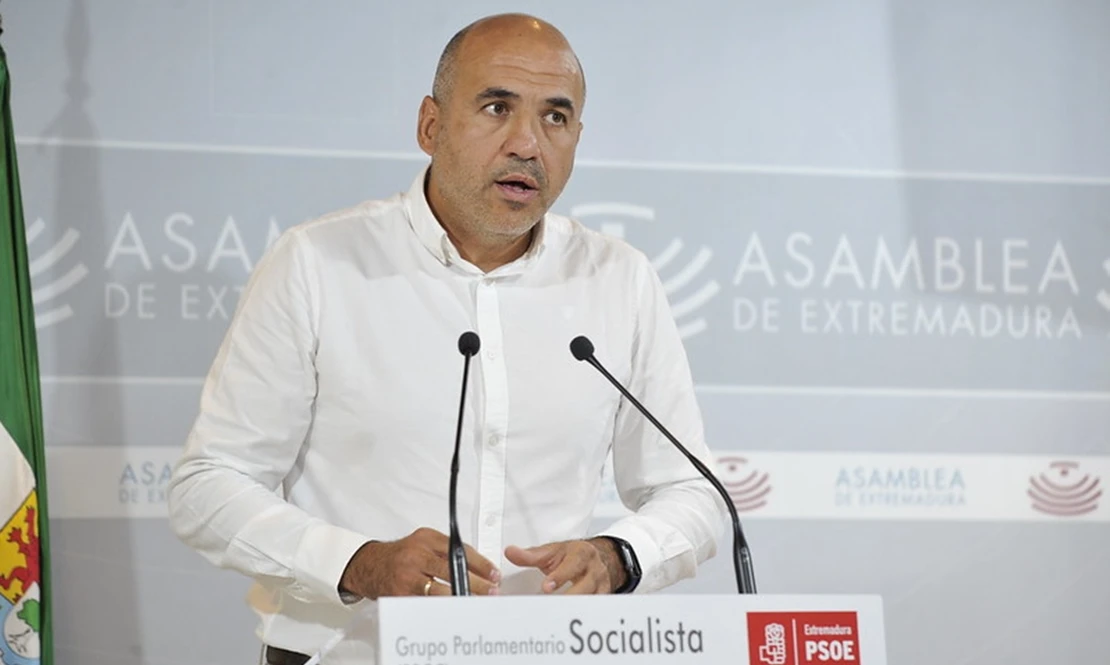 PSOE: “El primer año de gobierno de Guardiola ha dejado el mercado laboral en punto muerto”