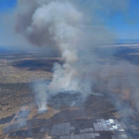 El incendio originado en Talaván se extiende hasta Monroy
