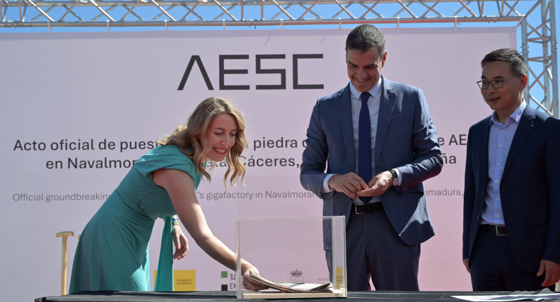 Colocada la primera piedra de la gigafactoría de Navalmoral