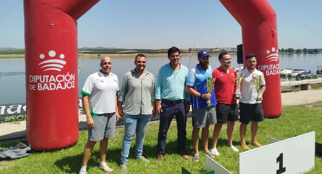 Más de cien palistas participaron en el VIII Campeonato Open Interterritorial Diputación de Badajoz