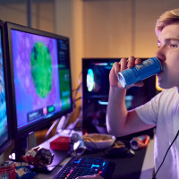 Aumenta el consumo de bebidas energéticas en todo el mundo entre niños y adolescentes