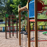 Badajoz contará con un nuevo servicio de mantenimiento y reparación de sus zonas infantiles