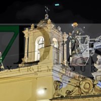 Un histórico monumento sufre daños durante la Cabalgata de Reyes en Mérida
