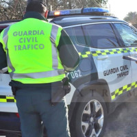 Una conductora intenta huir de la Guardia Civil en un pueblo extremeño y la pillan con droga