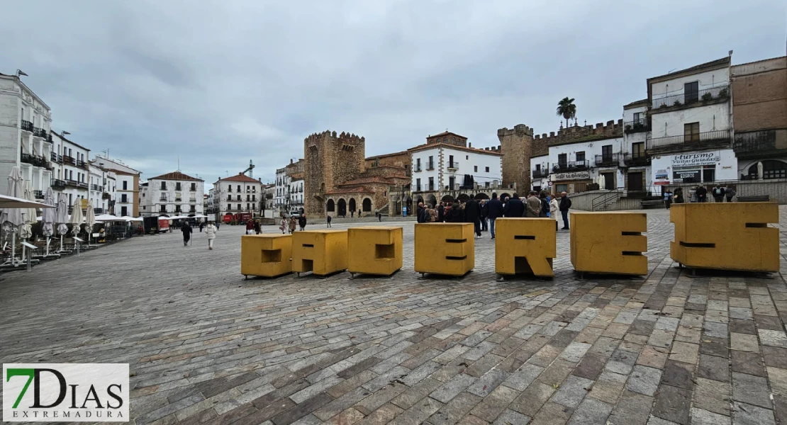 Una conocida calle de Cáceres estará cortada al tráfico parte del mes de enero