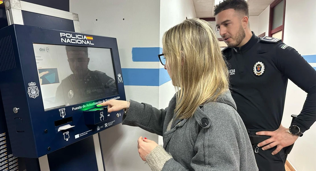 Ya se puede actualizar el DNIe en Coria