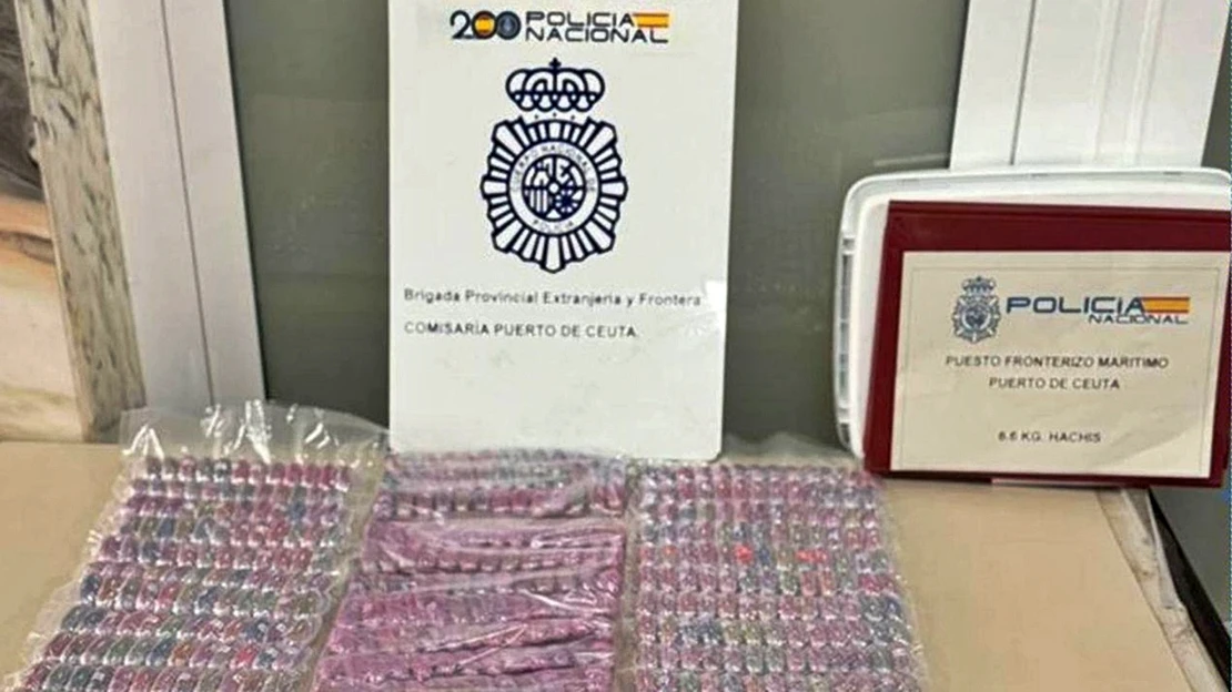 Detenida por utilizar a sus tres hijas menores para transportar droga