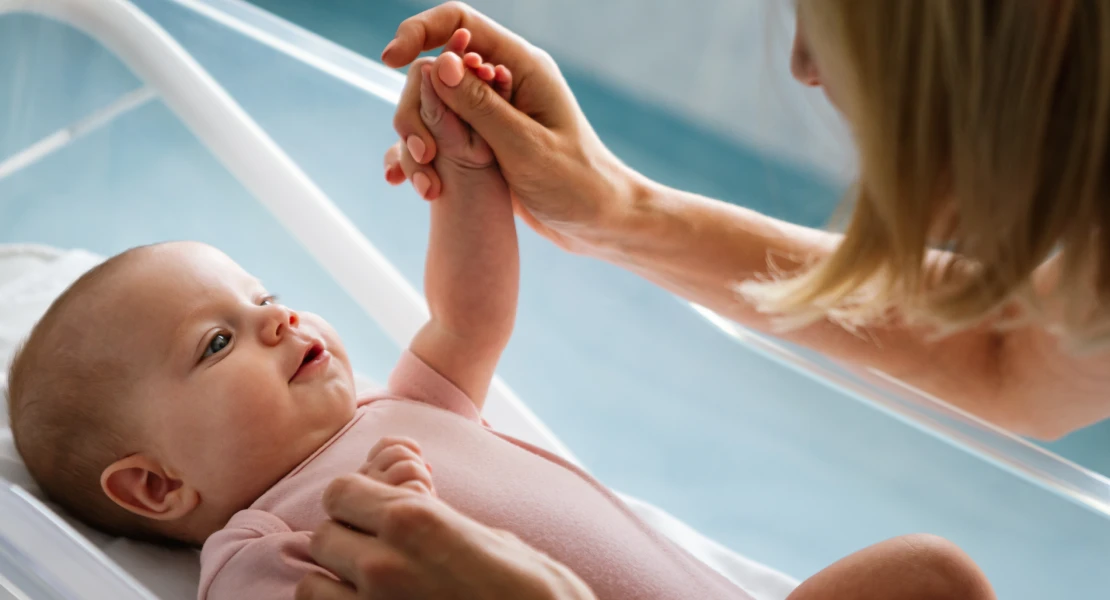 Defienden el derecho las 26 semanas de permiso por nacimiento en familias monoparentales