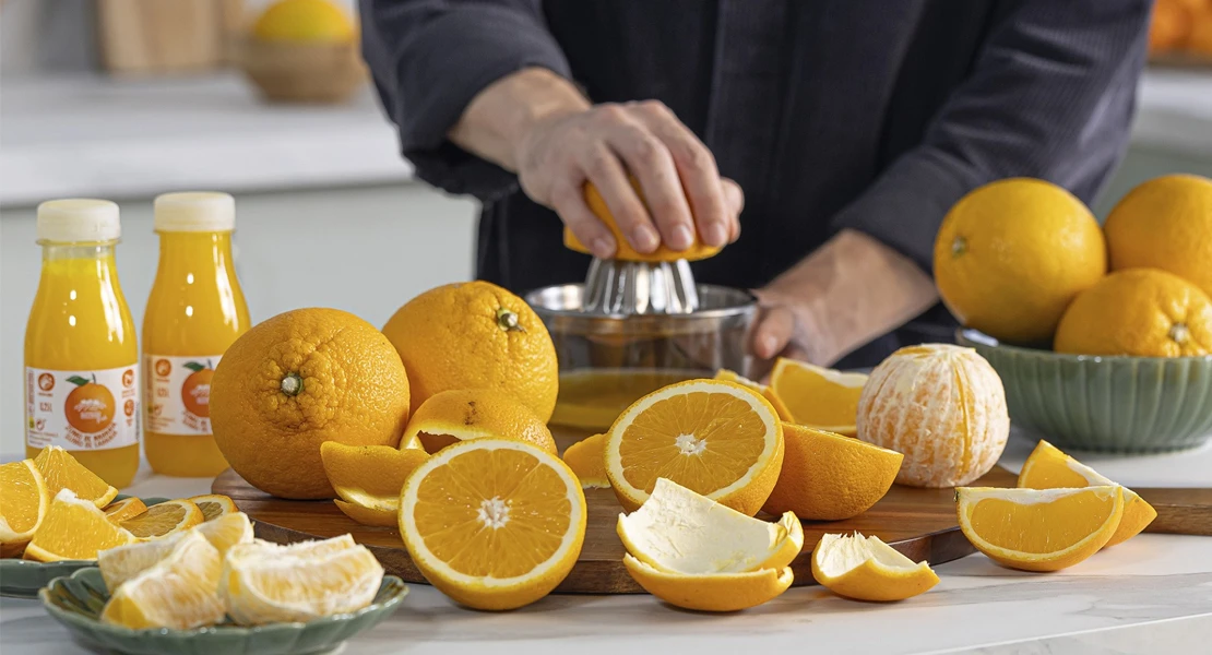 Descubre los beneficios de una de las frutas más populares: la naranja, deliciosa y saludable