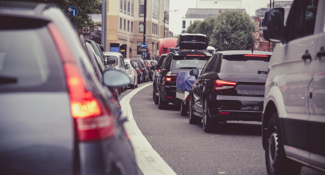 DGT presenta la nueva ‘Guía de consejo sanitario en Seguridad Vial Laboral’